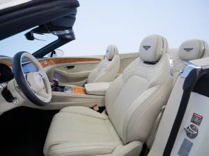 2021 بنتلي كونتيننتال GTC First Edition