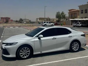 2023 Toyota Camry Hybrid SE