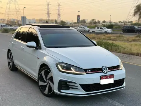 2016 فولجس فاجن جولف GTI