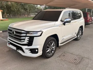 2025 Toyota Land Cruiser VXR