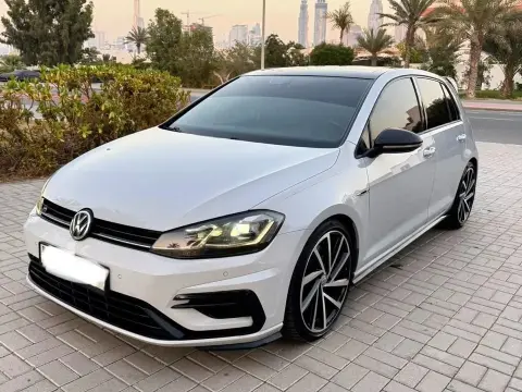 2018 فولجس فاجن جولف R