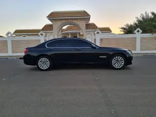 2012 BMW 7-Series في Abu Dhabi سيارة مستعملة