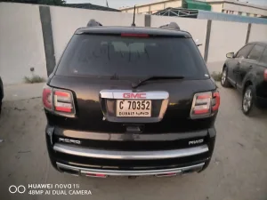 2014 GMC Acadia AT4