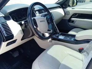 2019 Land Rover Range Rover HSE