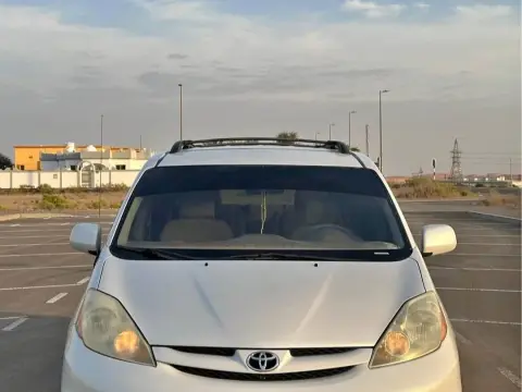 2008 Toyota Sienna XLE