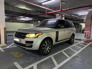 2014 Land Rover Range Rover in Dubai used car