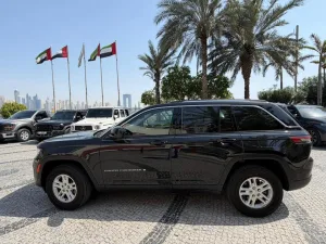 2023 جييب جراند شيروكي Laredo X