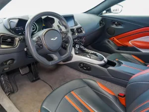 2019 استون مارتن فانتاج V8 Coupe
