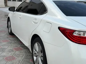 2015 لكزس ES - اي اس Es350