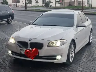 2012 BMW 5-Series في Dubai سيارة مستعملة