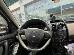 2018 Renault Duster LE 4x2