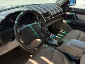 1995 مرسيدس-بنز الفئة - S S600