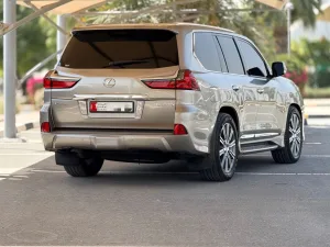 2016 Lexus LX 570