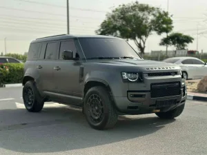 2025 لاند روفر ديفندر Octa