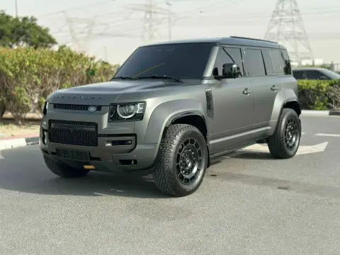 2025 لاند روفر ديفندر Octa