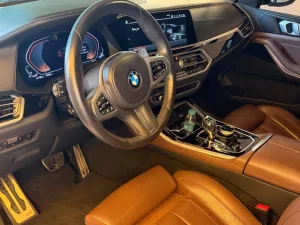 2025 BMW X5 4.4i