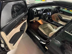 2020 Nissan Maxima SE