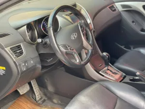 2013 Hyundai Avante SE