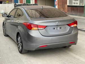 2013 Hyundai Avante SE