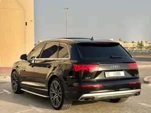 2019 اودي كيو٧ Premium Plus