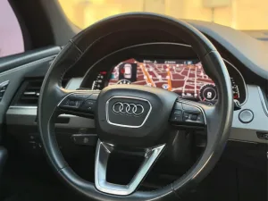2019 اودي كيو٧ Premium Plus