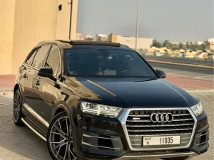 2019 اودي كيو٧ Premium Plus
