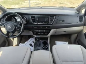 2018 Kia Sedona LX