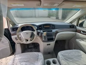 2016 Nissan Quest SV