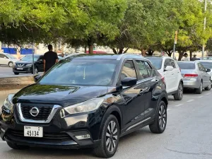 2018 Nissan KICKS S