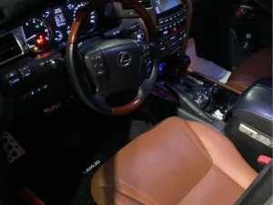 2014 Lexus LX 570 No Trim