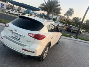 2017 Infiniti QX70 V6