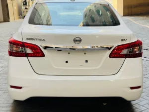2015 نيسان سنترا SV