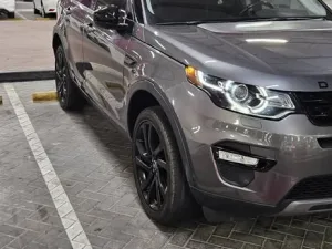 2018 لاند روفر ديسكفري سبورت Base