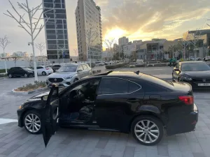 2010 لكزس أي أس ٢٥٠ No Trim
