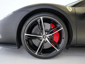 2024 فيراري 296 جي تي بي GTB