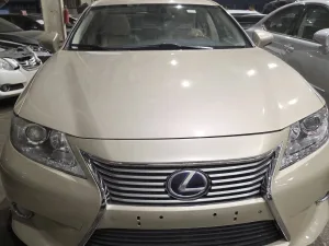 2013 Lexus ES ES300h