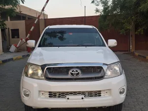 2010 تويوتا هايلوكس Double Cabin