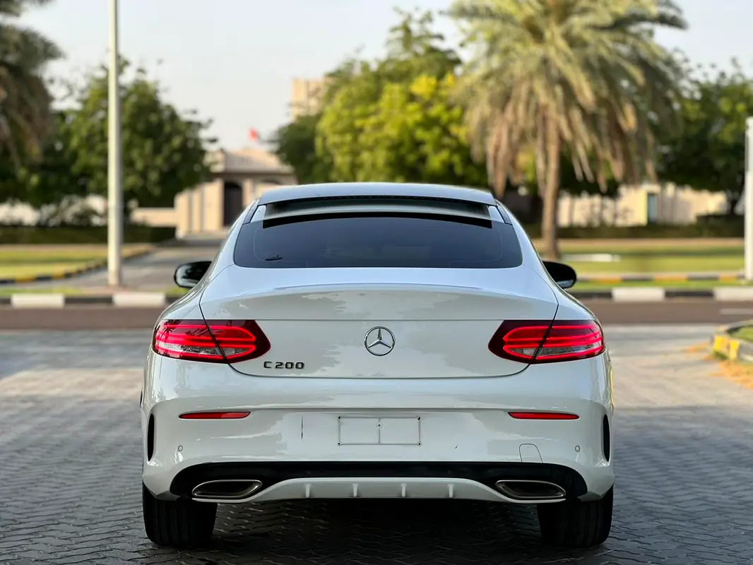 2018 مرسيدس-بنز آلفئة - C C200