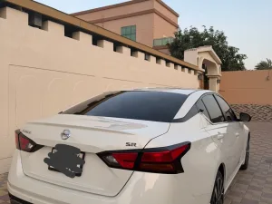 2021 نيسان آلتيما SL