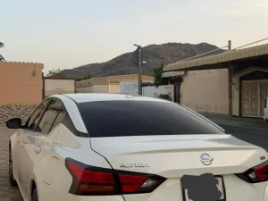 2021 نيسان آلتيما SL