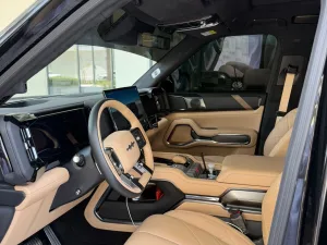 2025 BYD Leopard 8