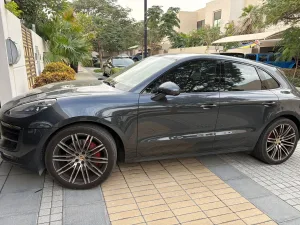 2017 بورش ماكان GTS