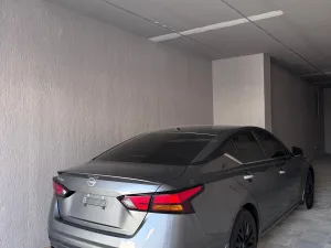2025 نيسان آلتيما SV