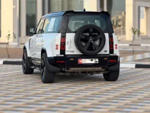 2020 Land Rover Defender 110 X-Dynamic