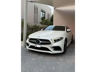 2019 Mercedes-Benz CLS في Abu Dhabi سيارة مستعملة