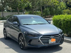 2017 هيونداي النترا Limited