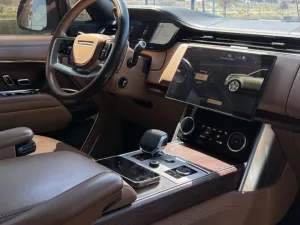 2022 Land Rover Range Rover Autobiography