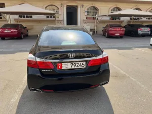 2016 هوندا أكورد Sport Special Edition