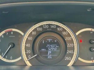2016 هوندا أكورد Sport Special Edition