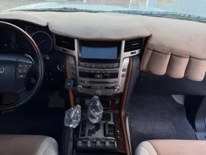 2013 Lexus LX 570 No Trim